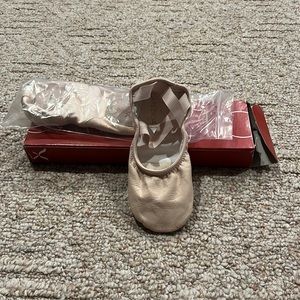 Capitol Ballet Shoe 6.5 Leather Hanami dance shoe